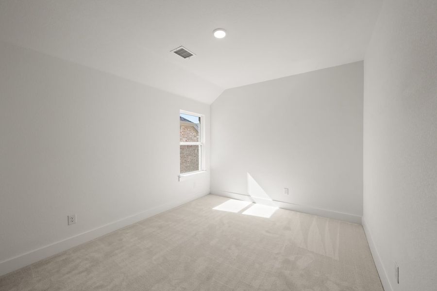 Spacious, unfurnished interior of a new home in Bridgewater, Midlothian (Image 13).