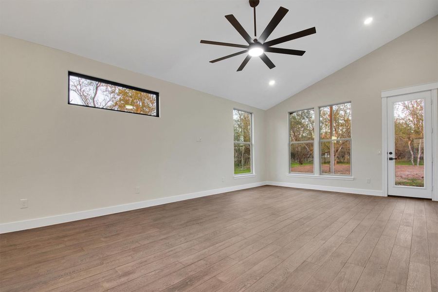 Spacious, unfurnished interior of a new home in , Bastrop (Image 37).