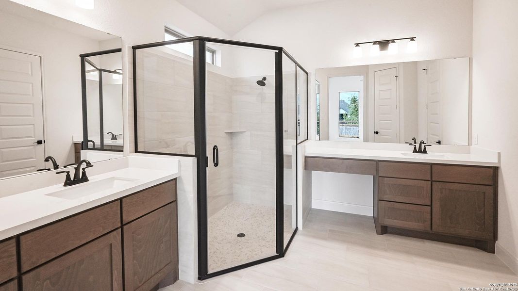 Furnished interior view inside a new home in Legacy At Lake Dunlap 50', New Braunfels (Image 10). Furnished interior view inside a new home in Legacy At Lake Dunlap 50', New Braunfels (Image 10).