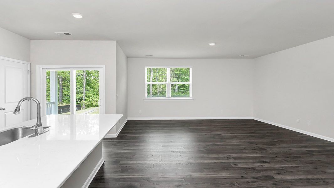 Spacious, unfurnished interior of a new home in Sease's Pond, Gilbert (Image 16). Spacious, unfurnished interior of a new home in Sease's Pond, Gilbert (Image 16).