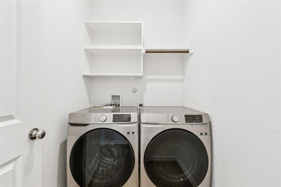 Image 25 of a home in Linden Hills: Classic Collection. Image 25 of a home in Linden Hills: Classic Collection.