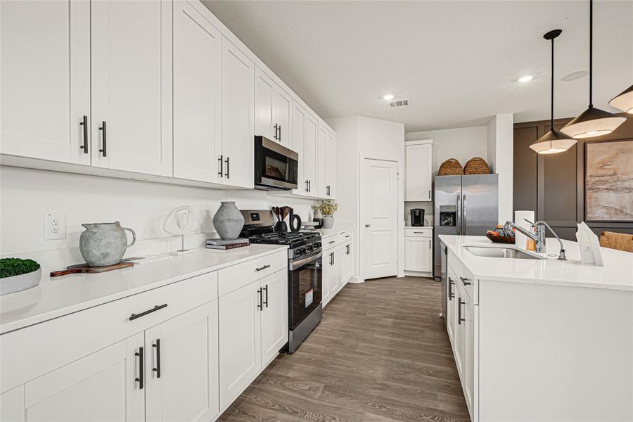 Furnished interior view inside a new home in Emberly, Beasley (Image 23).