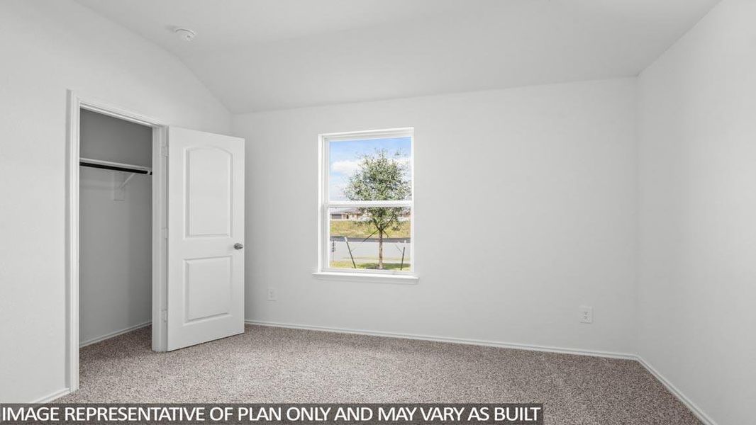 Spacious, unfurnished interior of a new home in Silverthorne, Conroe (Image 13).
