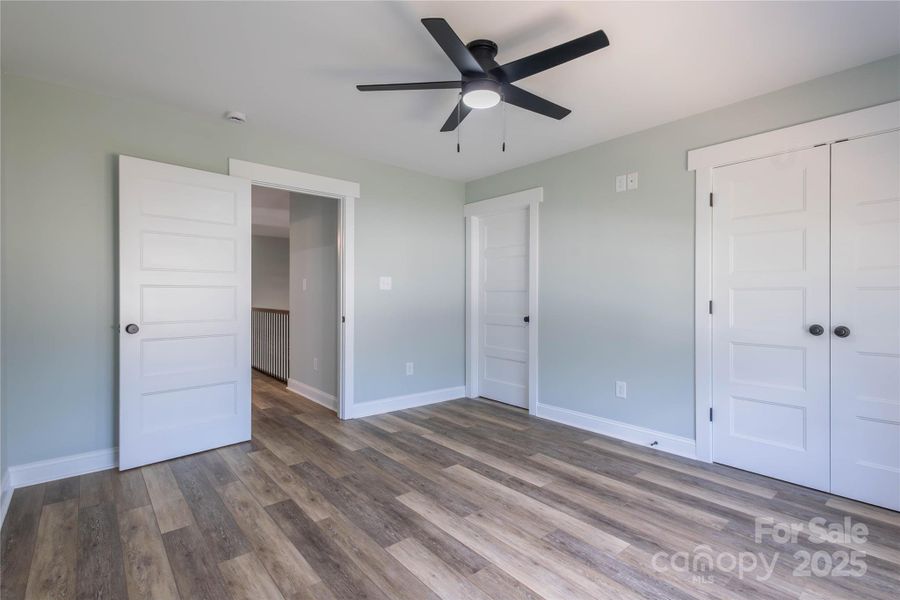 Spacious, unfurnished interior of a new home in , Stanley (Image 23).