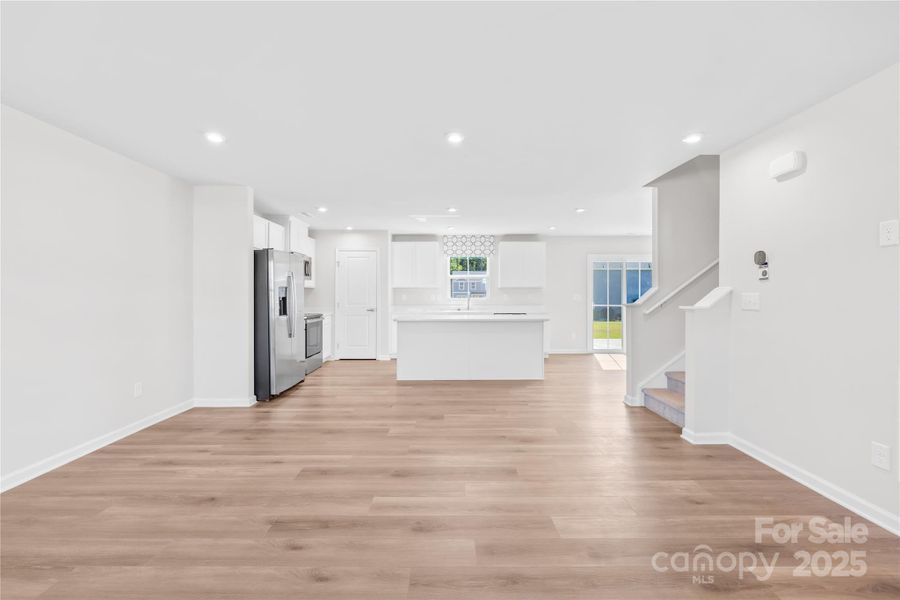 Image 27 of a home in .