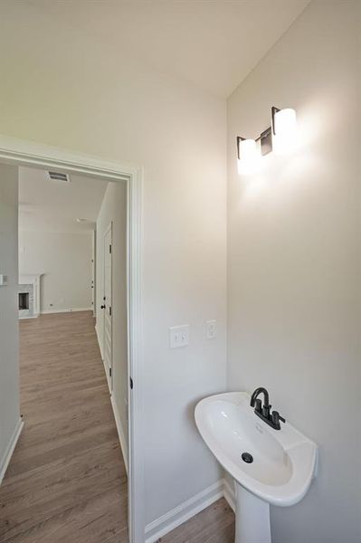 Image 27 of a home in .