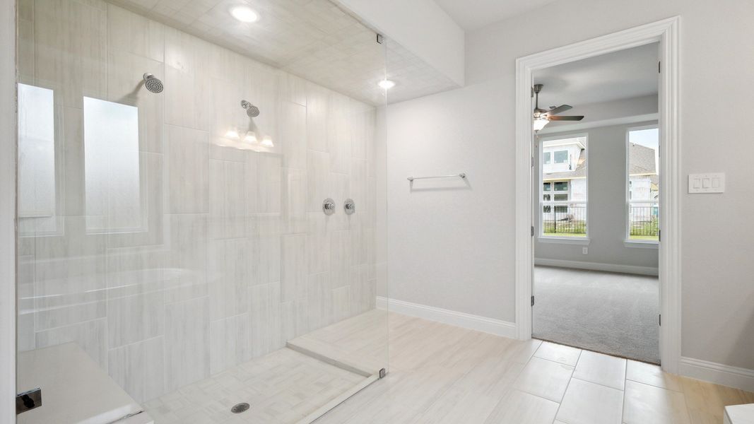 Representative furnished interior of a home built from the Brown by DRB Homes in Brookewater, Rosenberg (Image 15).