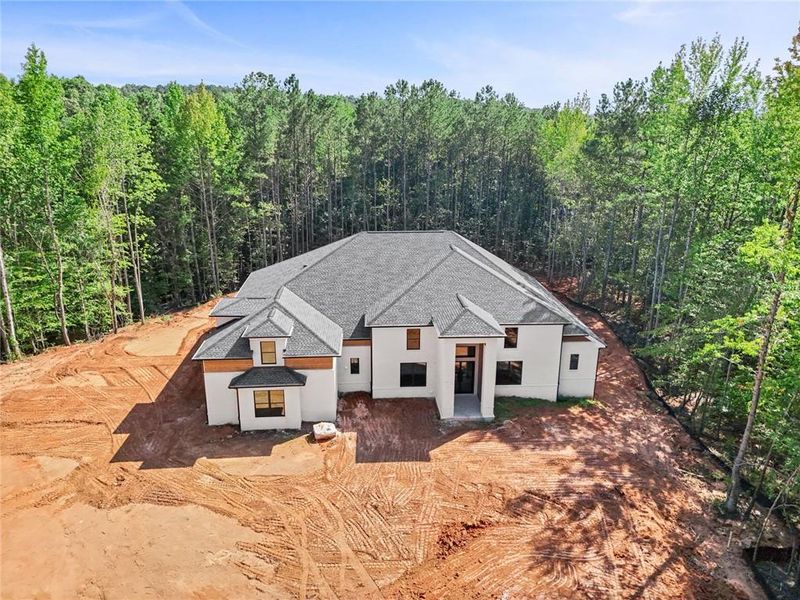 Image 84 of a home in .