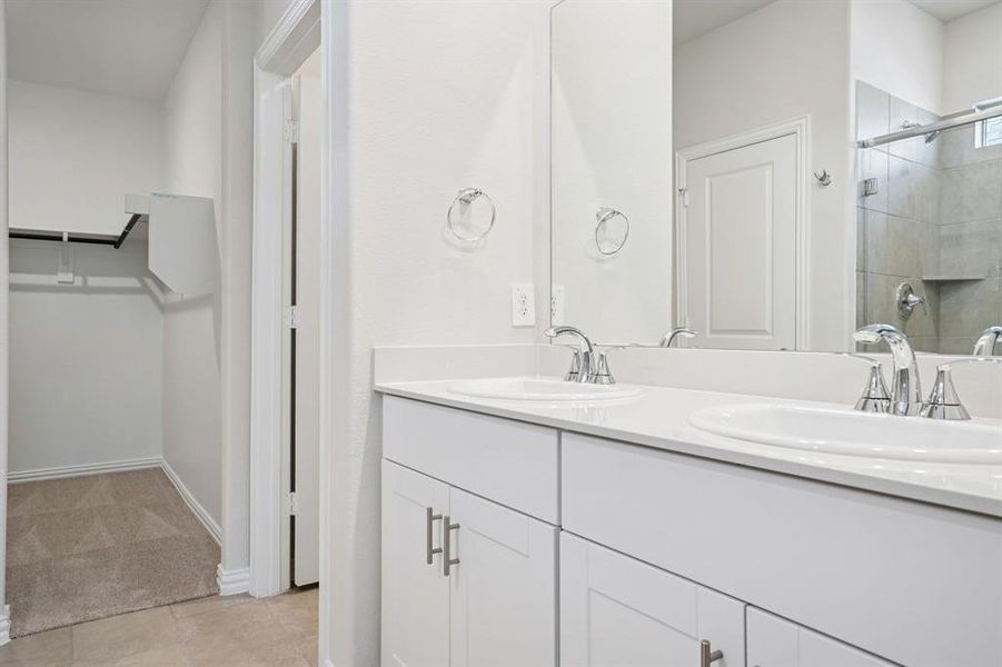 Photo is not of the actual home, but is an inspirational photo of builder’s model home and may depict options, furnishings, and/or decorator features that are not included. Photo is not of the actual home, but is an inspirational photo of builder’s model home and may depict options, furnishings, and/or decorator features that are not included.