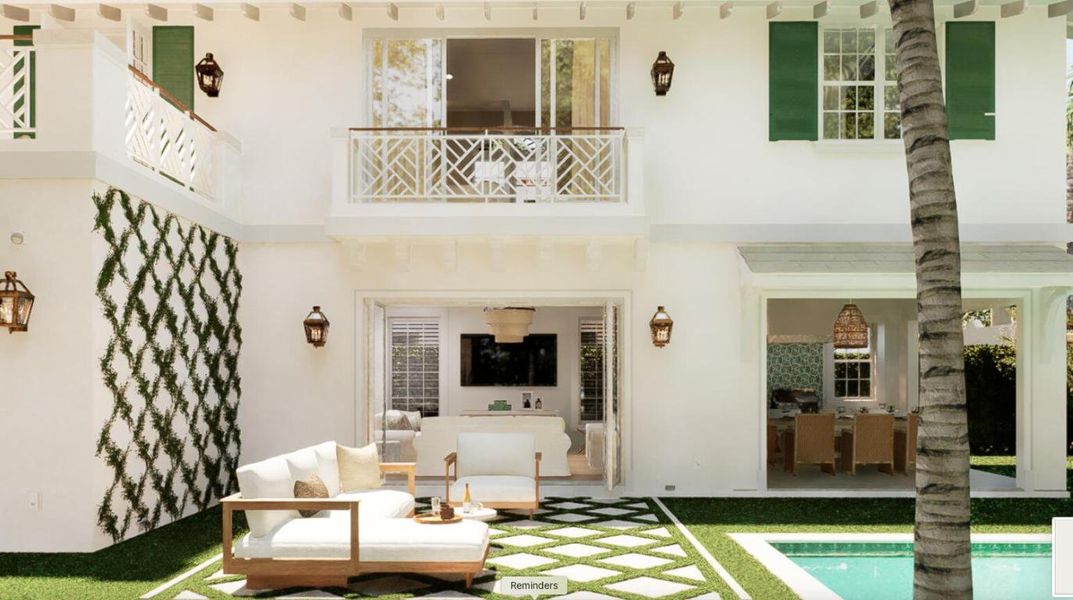 Back exterior Back exterior