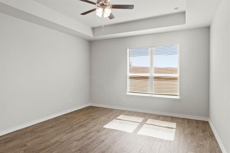 Spacious, unfurnished interior of a new home in Rocky Creek Crossing, Fort Worth (Image 15). Spacious, unfurnished interior of a new home in Rocky Creek Crossing, Fort Worth (Image 15).