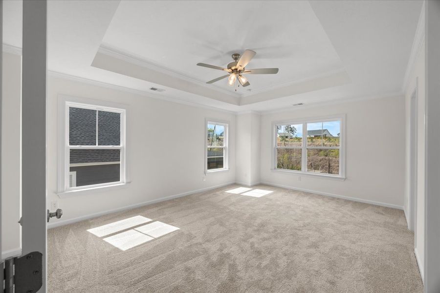 Spacious, unfurnished interior of a new home in Crawford Creek, Grovetown (Image 27).