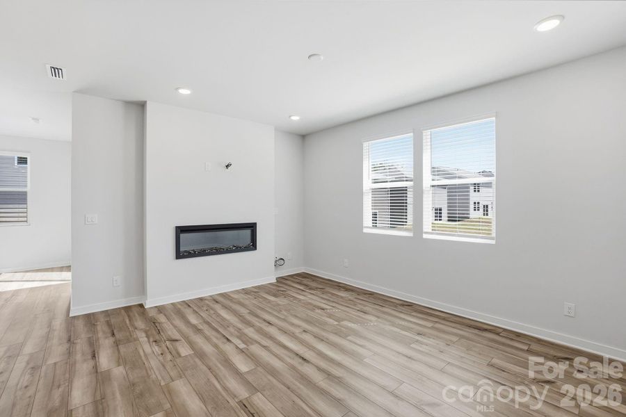 Spacious, unfurnished interior of a new home in The Meadows at Asbury Ridge, York (Image 9). Spacious, unfurnished interior of a new home in The Meadows at Asbury Ridge, York (Image 9).