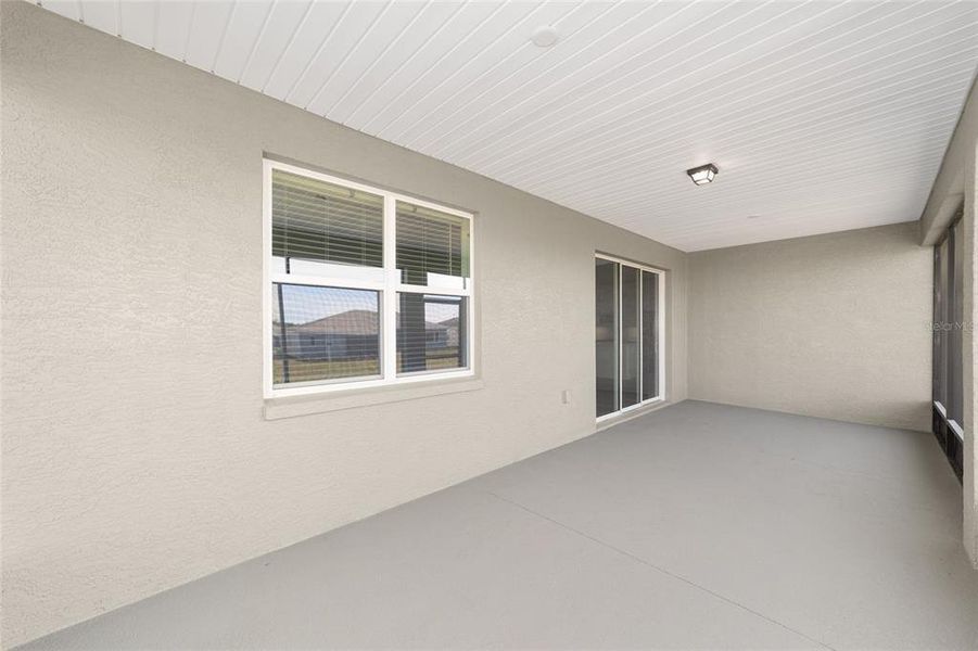 Exterior details and patio area of a home in , Ocala (Image 25). Exterior details and patio area of a home in , Ocala (Image 25).