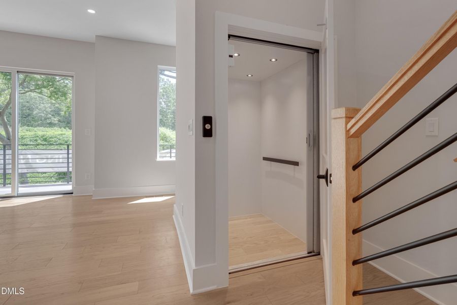 52-Terraces July 2025 Interior-31