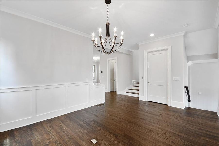 Spacious, unfurnished interior of a new home in Laurel View, Suwanee (Image 32).