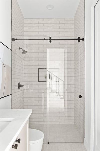 Furnished interior view inside a new home in , Dallas (Image 16).