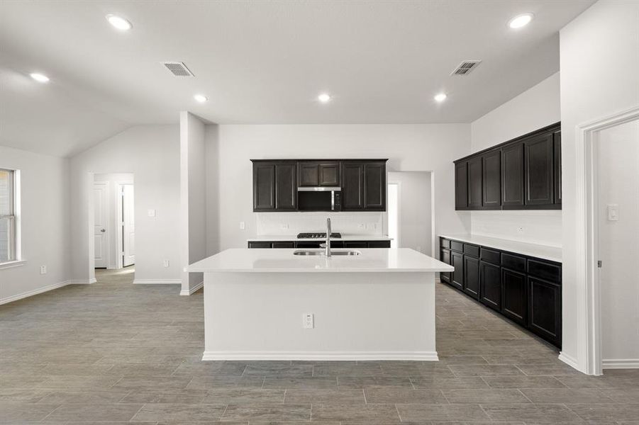 504 Diamond- Kitchen-1 504 Diamond- Kitchen-1