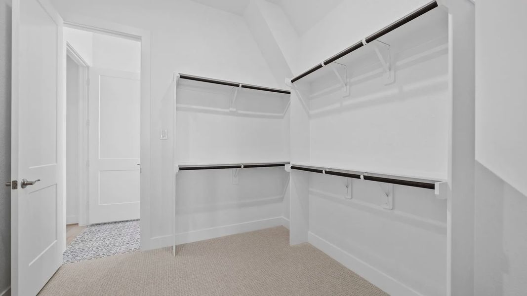 Spacious, unfurnished interior of a new home in Newhaven, Manor (Image 25).