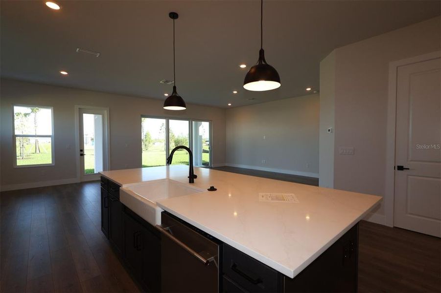 Furnished interior view inside a new home in Palmera Wellen Park - Classic Series, Venice (Image 5).