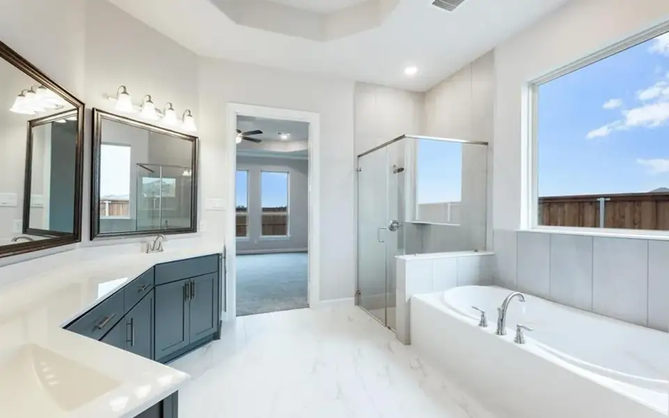 Representative furnished interior of a home built from the Santa Barbara by CastleRock Communities in Lakesong, Grand Prairie (Image 8).