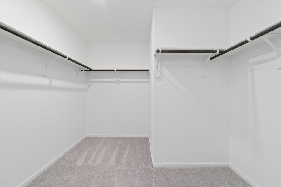 Walk-in Closet – Primary Bedroom