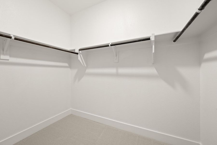 Spacious, unfurnished interior of a new home in The Retreat at Harvest, Argyle (Image 16).