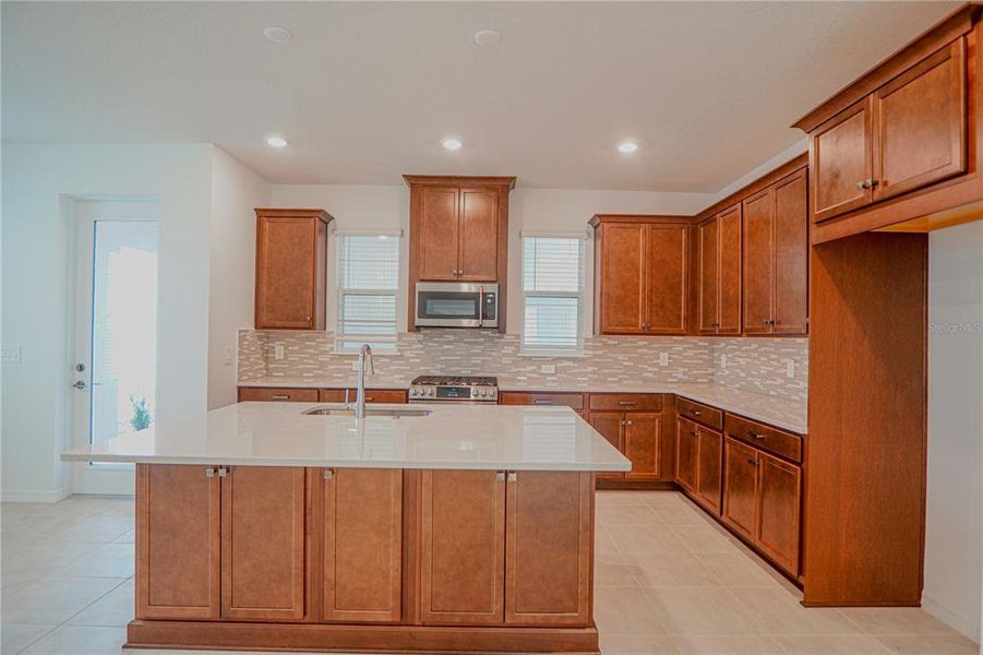 Furnished interior view inside a new home in , Winter Garden (Image 5).