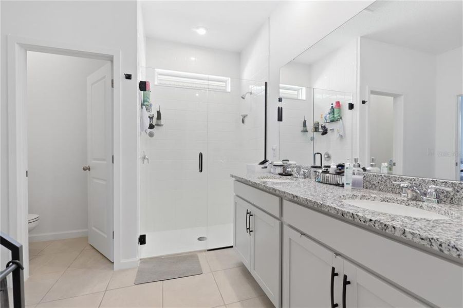 Furnished interior view inside a new home in Grandview Gardens, Deland (Image 15).