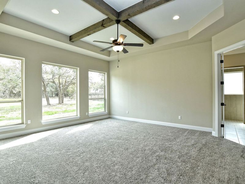 Representative unfurnished interior of a home built from the Siena II by Giddens Homes in Clearwater Ranch, Liberty Hill (Image 141).