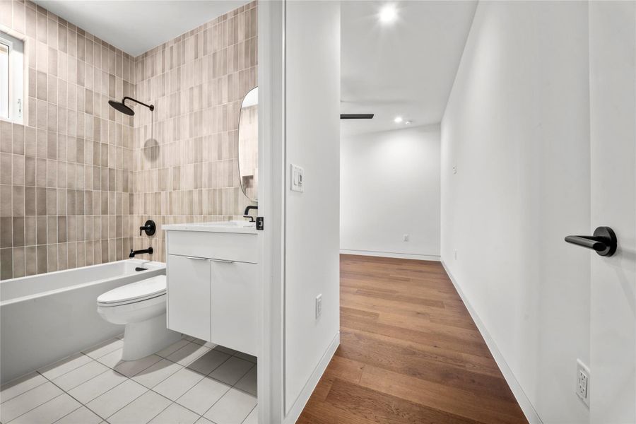 Bedroom 4 with in suite bathroom