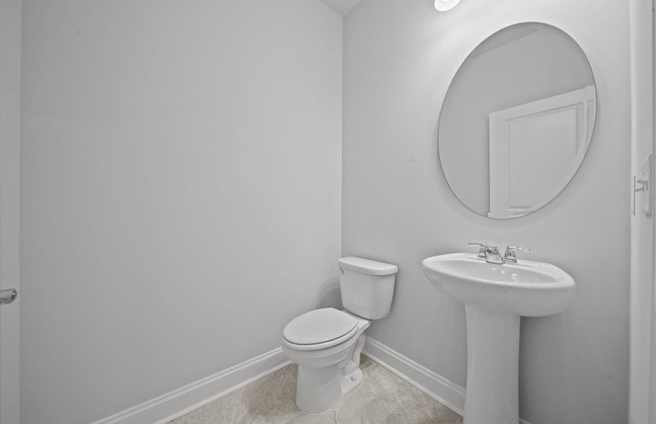 Furnished interior view inside a new home in Sweetwater Hills, Moore (Image 6).