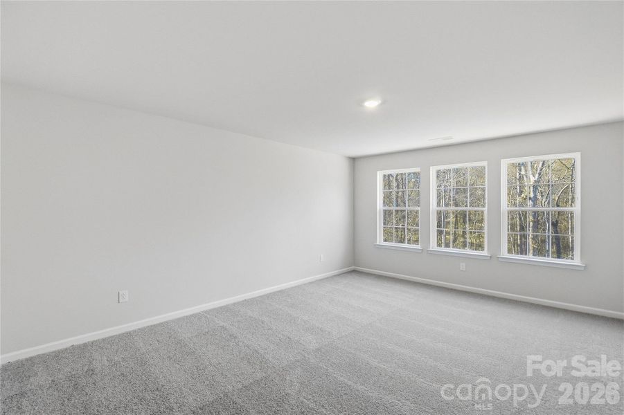 Spacious, unfurnished interior of a new home in Village of Waxhaw, Waxhaw (Image 14).