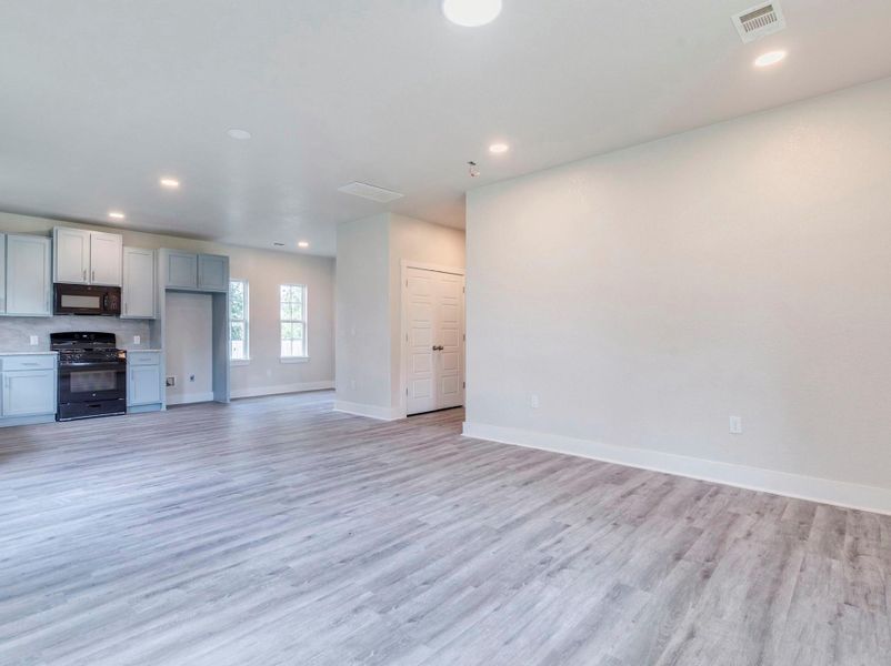 Spacious, unfurnished interior of a new home in , Elgin (Image 18). Spacious, unfurnished interior of a new home in , Elgin (Image 18).