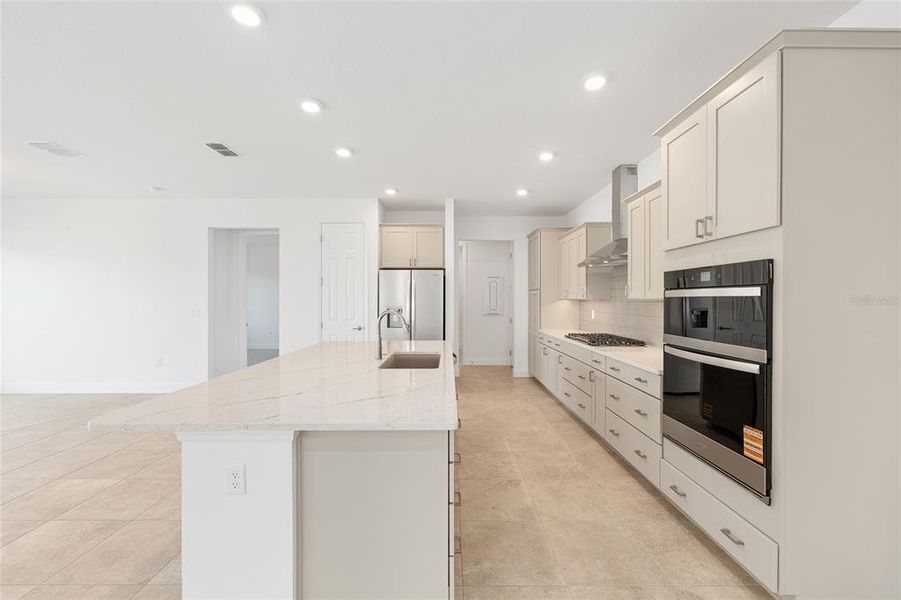 Furnished interior view inside a new home in , Ocala (Image 7).