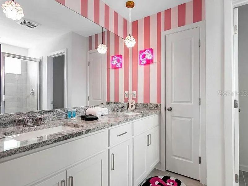 Furnished interior view inside a new home in , Kissimmee (Image 12).