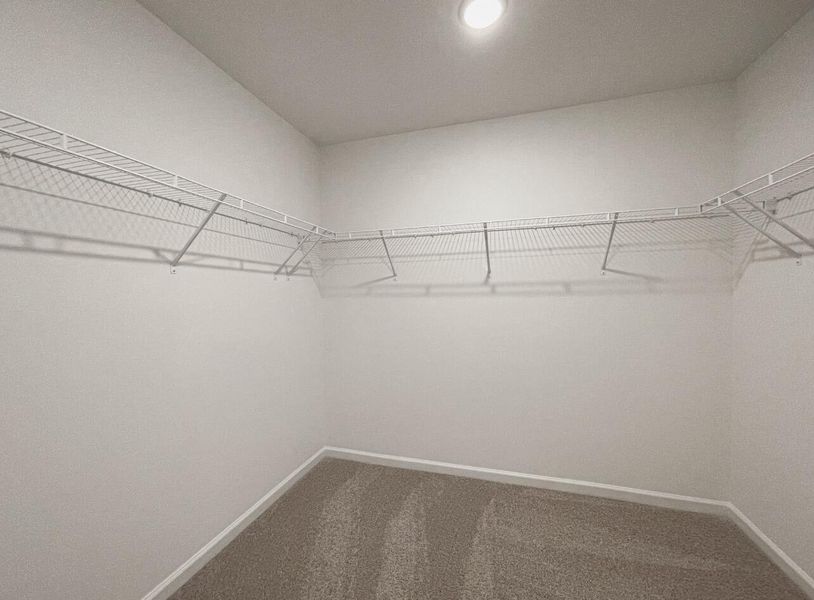 Spacious, unfurnished interior of a new home in East Main Townes, Spartanburg (Image 21).