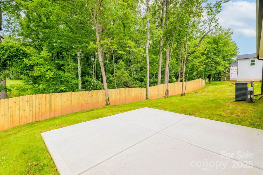 Image 35 of a home in .