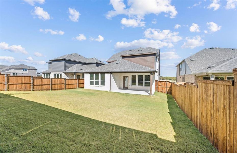 Spacious, fenced-in backyard Spacious, fenced-in backyard