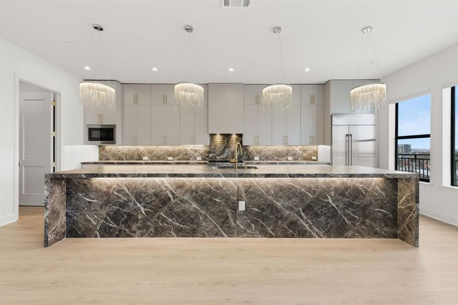 Furnished interior view inside a new home in , Dallas (Image 6).