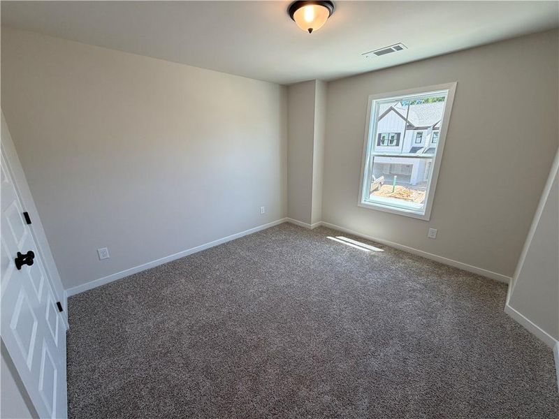 Spacious, unfurnished interior of a new home in Millstone at Mundy Mill, Gainesville (Image 27).