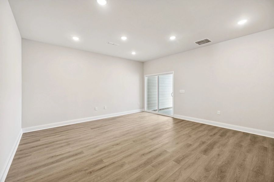 Spacious, unfurnished interior of a new home in Stewart's Glen | 55+ Community, Smyrna (Image 15).