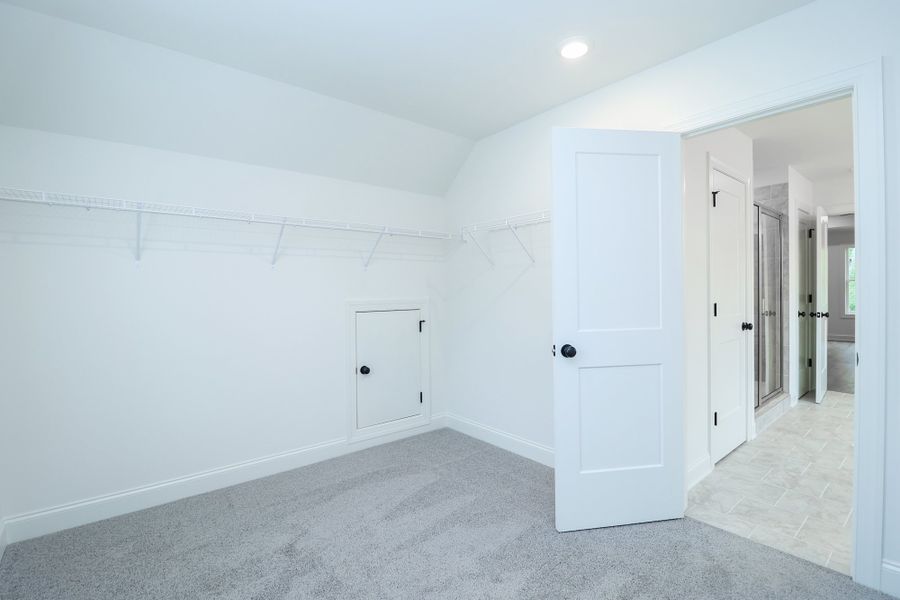 Spacious, unfurnished interior of a new home in Woodland Hills, Loganville (Image 18).