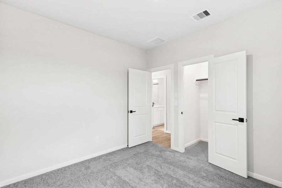 Spacious, unfurnished interior of a new home in Jubilee, Hockley (Image 16).