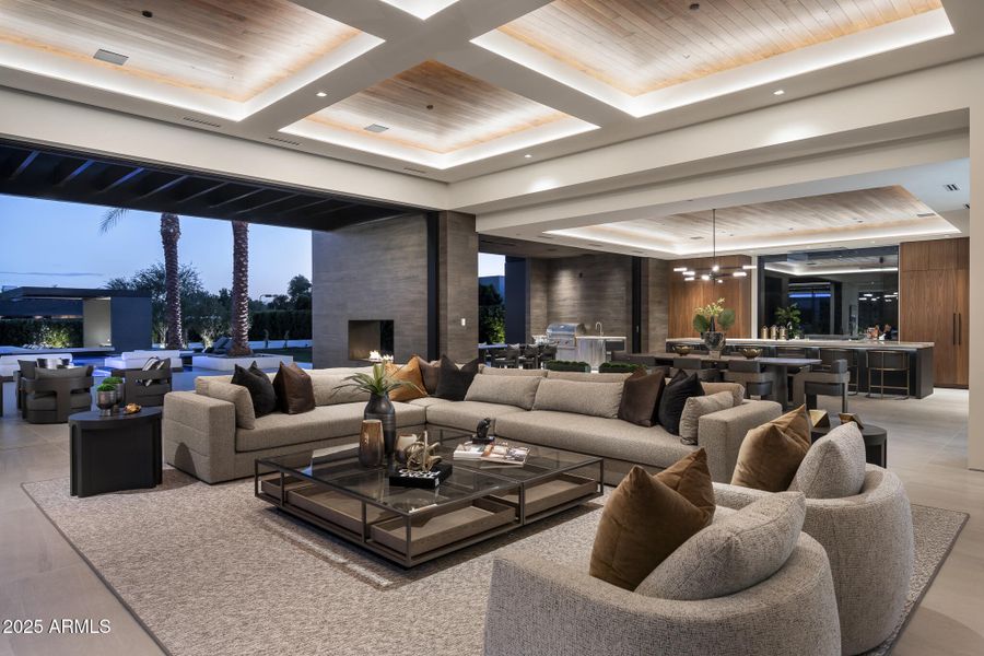 6911 E Jackrabbit Rd PV TopPics-19