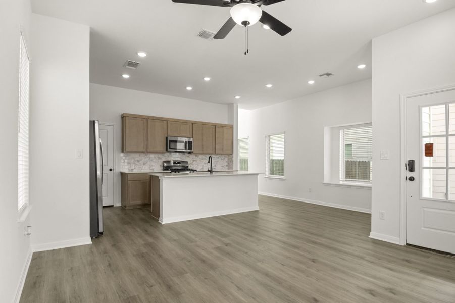 Furnished interior view inside a new home in Blanco Vista, San Marcos (Image 9).