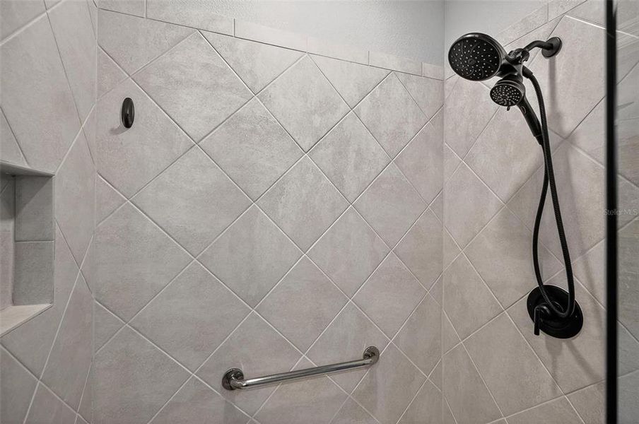 Image 43 of a home in .