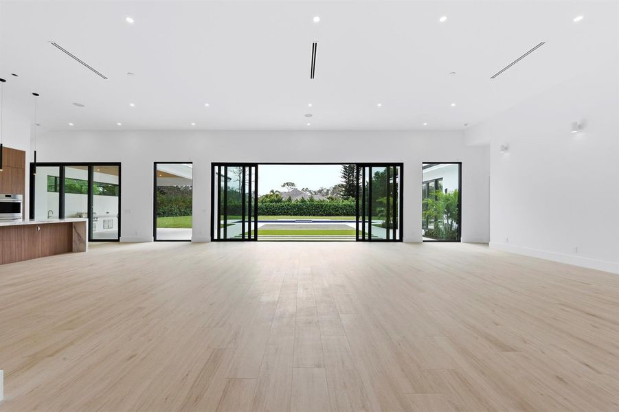 GREAT ROOM GREAT ROOM