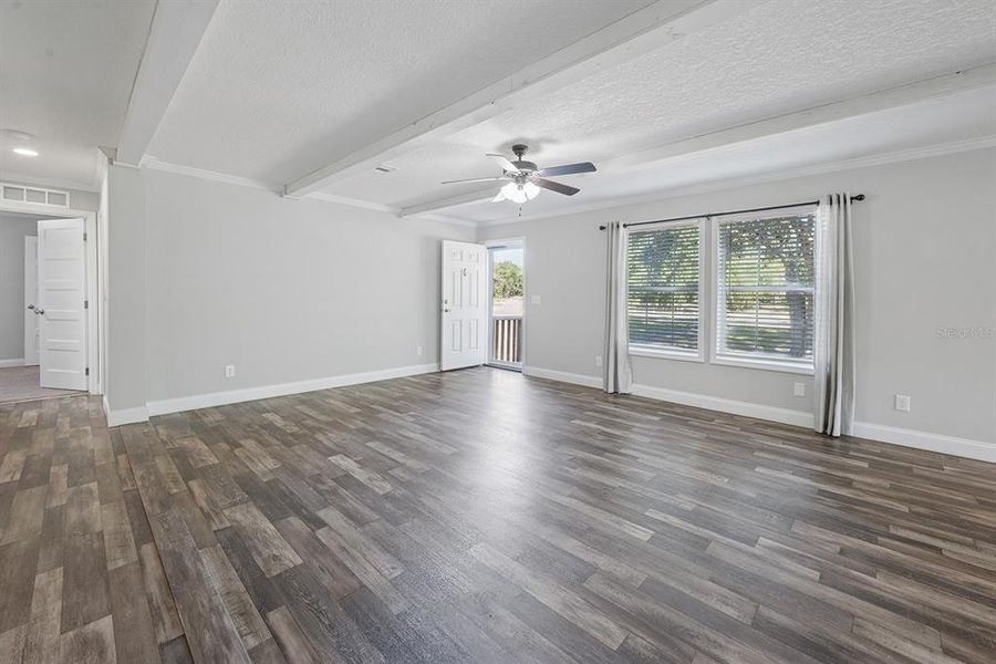 Spacious, unfurnished interior of a new home in , Morriston (Image 34).