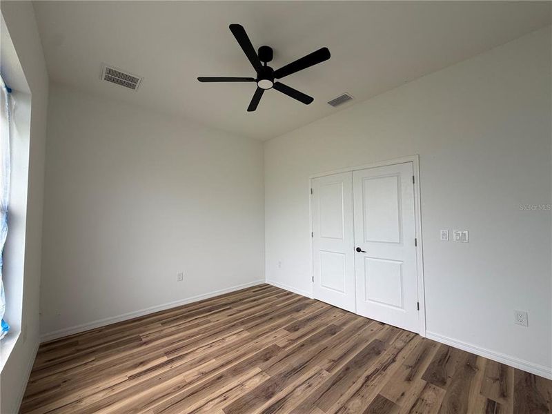 Spacious, unfurnished interior of a new home in , Lehigh Acres (Image 11).